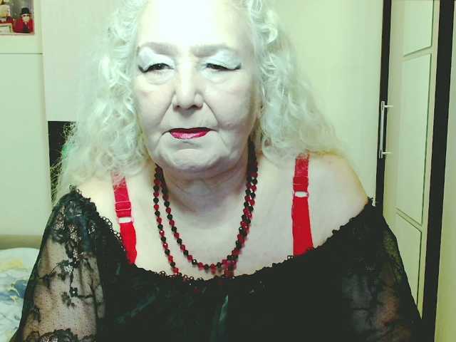 grannywants live cam on BongaCams