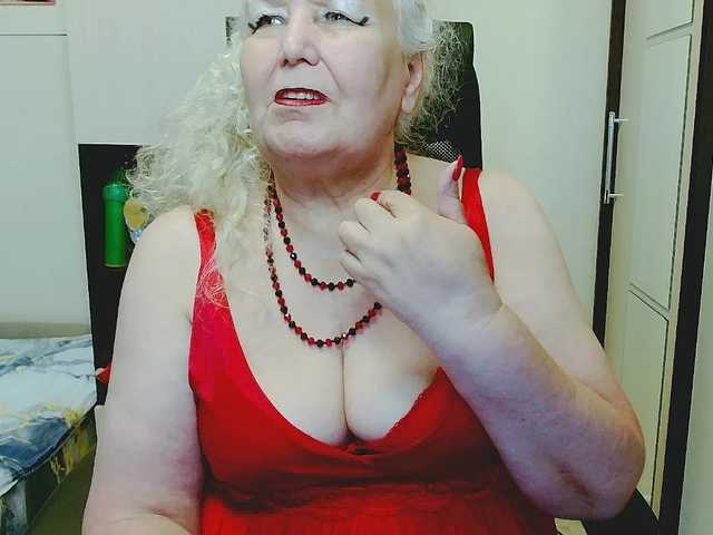 grannywants live cam on BongaCams
