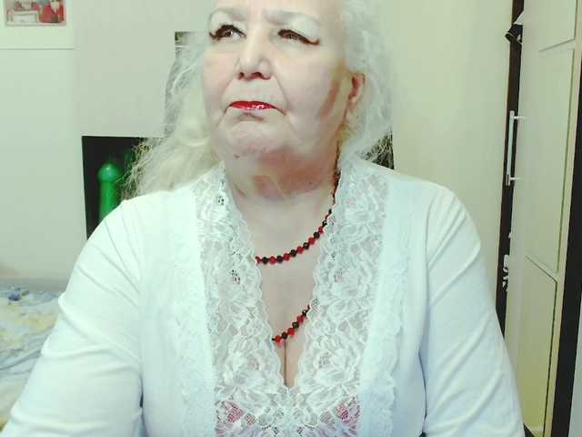 grannywants's BongaCams show and profile