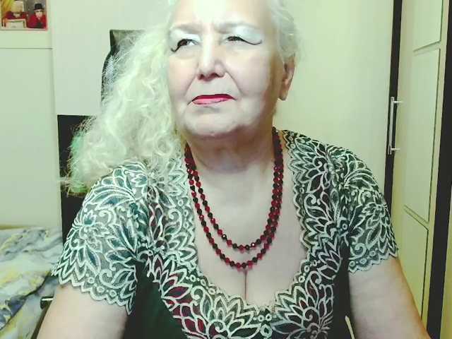 grannywants, en directo ahora en BongaCams