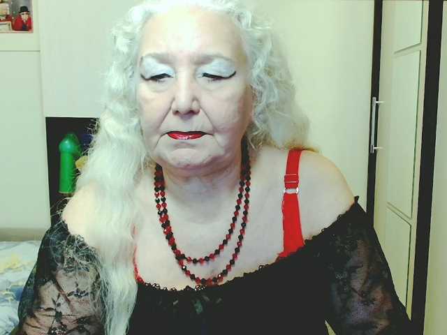 grannywants live cam on BongaCams