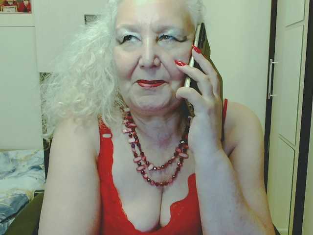 GrannyWants live webcam show
