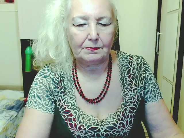 grannywants live cam on BongaCams
