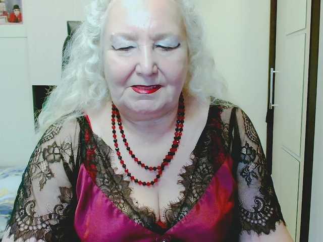 grannywants live cam on BongaCams