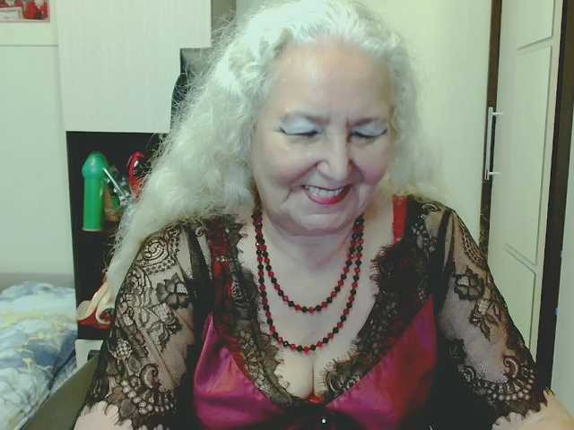 grannywants live cam on BongaCams