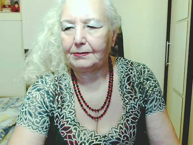 grannywants, en directo ahora en BongaCams