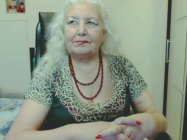 grannywants live cam on BongaCams