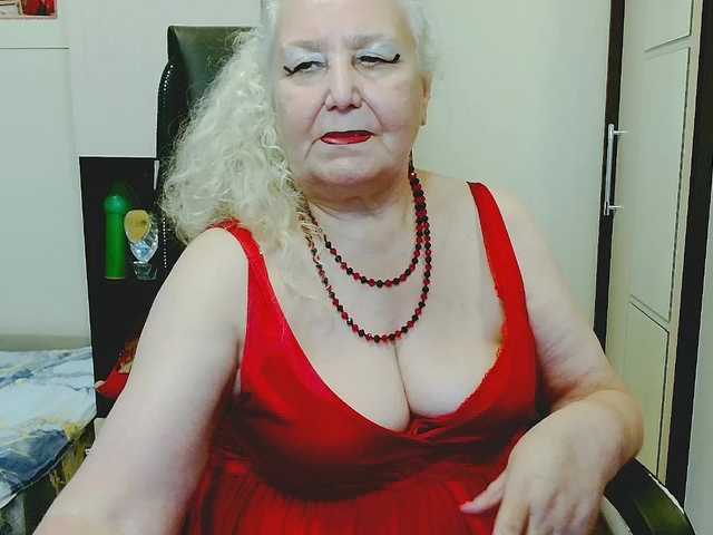 grannywants live cam on BongaCams