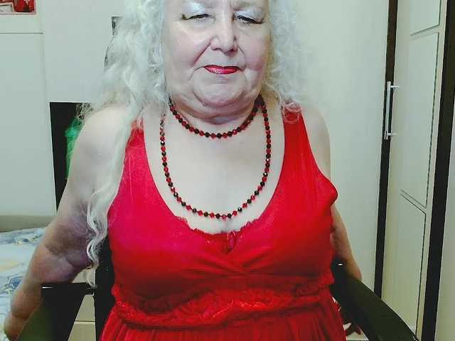 grannywants live cam on BongaCams
