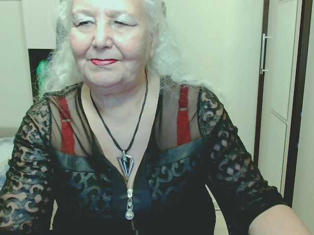 GrannyWants live cam preview