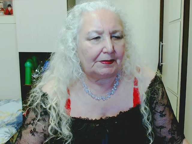 grannywants live cam on BongaCams