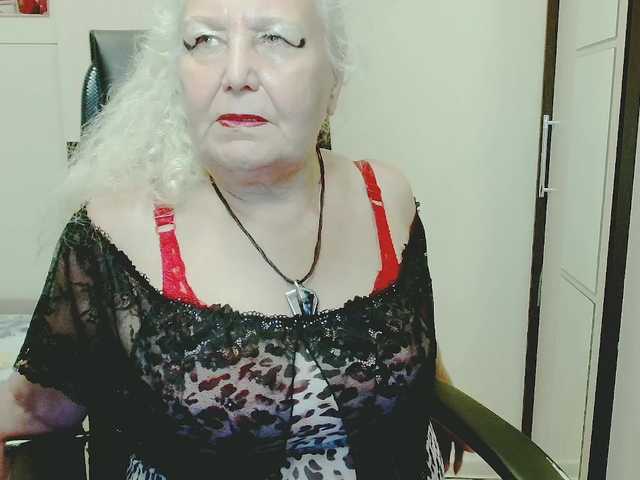 grannywants live cam on UnifiedCams