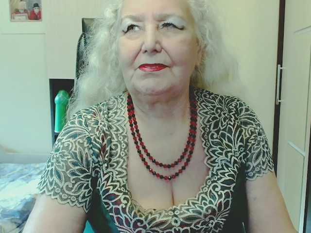 grannywants live cam on BongaCams