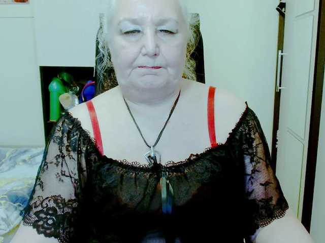grannywants's BongaCams show and profile