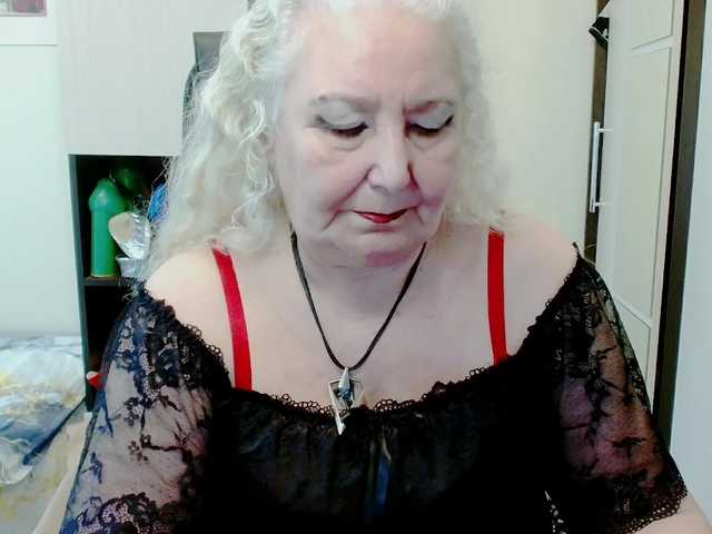 grannywants's BongaCams show and profile
