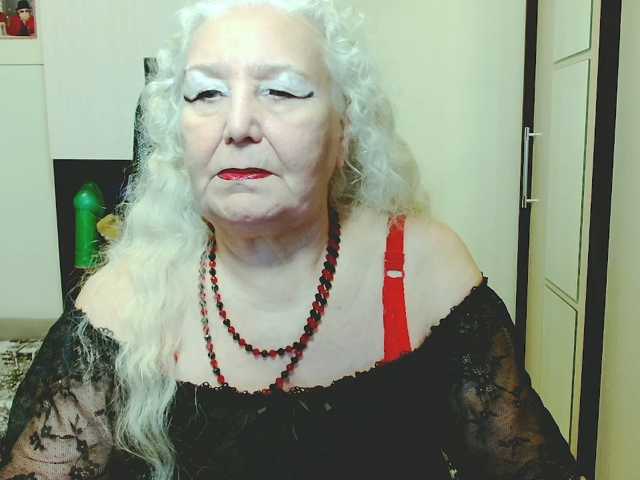 grannywants live cam on BongaCams