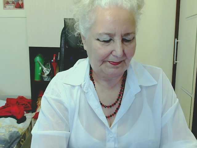 grannywants live cam on BongaCams