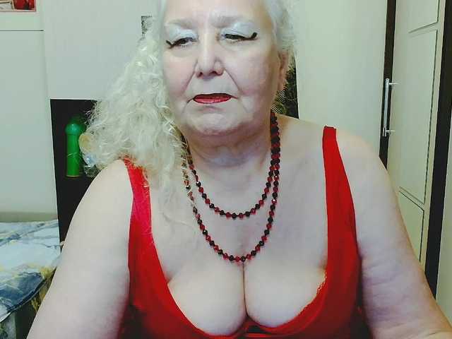 grannywants live cam on BongaCams