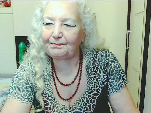 grannywants live cam on BongaCams