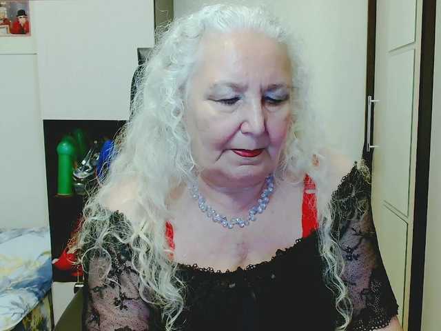 grannywants live cam on BongaCams