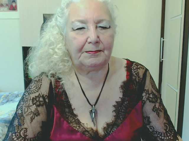 grannywants live webcam show