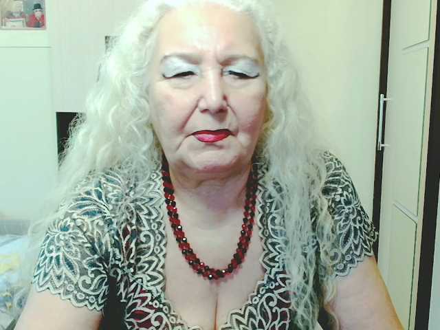 grannywants, en directo ahora en BongaCams