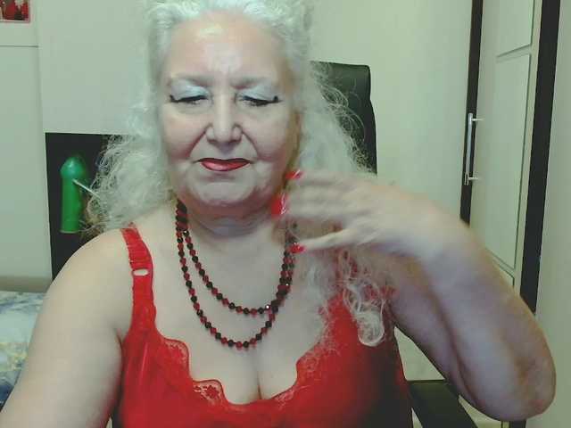 grannywants live cam on BongaCams