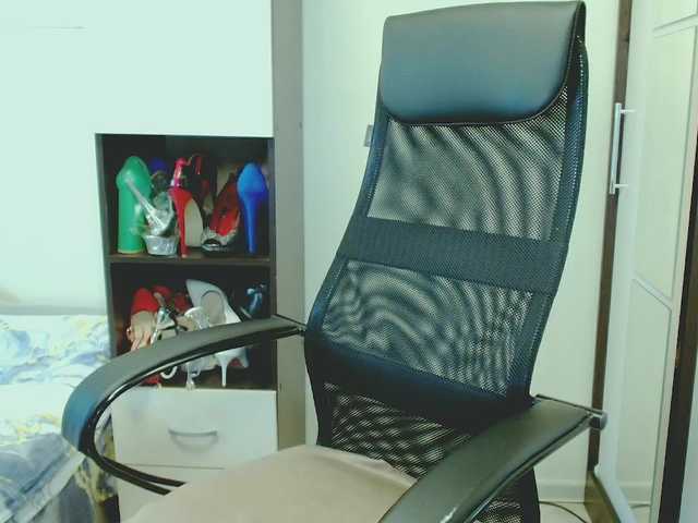 GrannyWants live webcam show