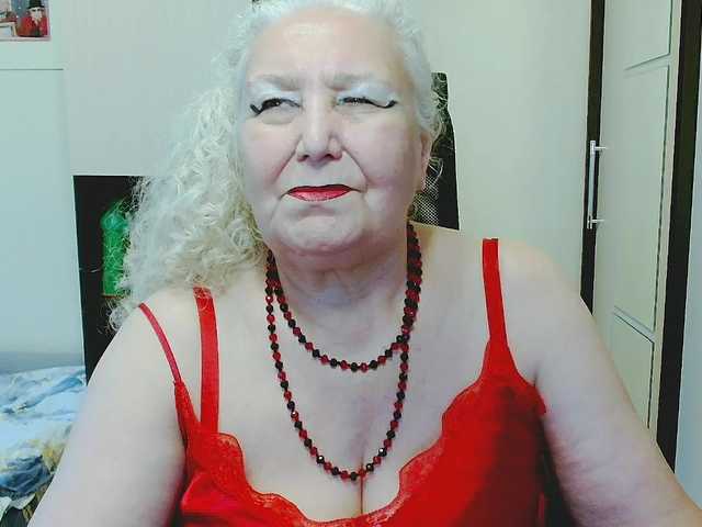 grannywants live sex show