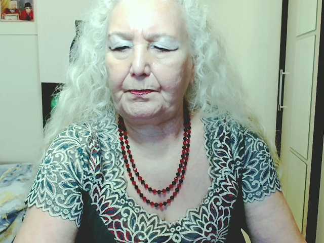 grannywants, en directo ahora en BongaCams