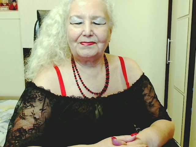 GrannyWants live cam preview