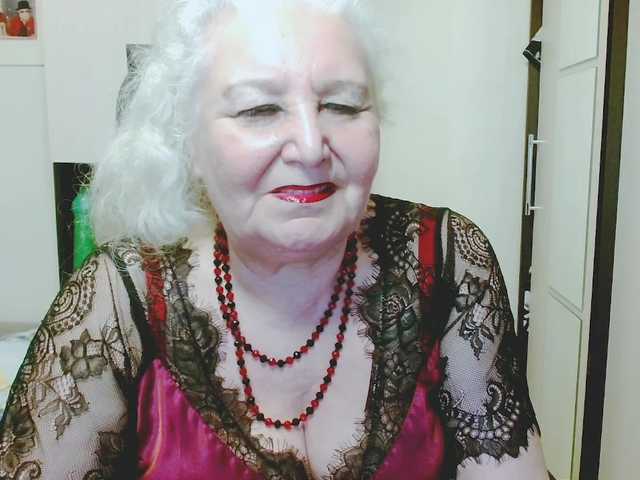 grannywants's BongaCams show and profile