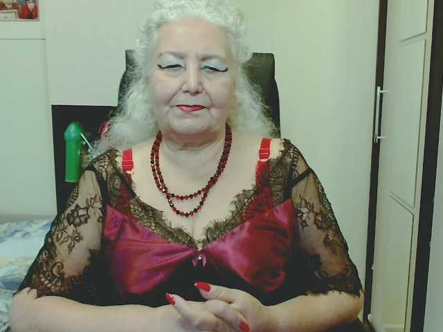 grannywants live cam on BongaCams