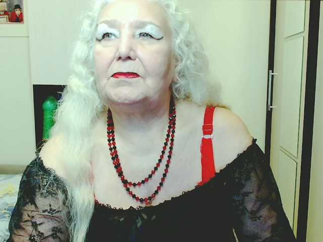 grannywants live cam on BongaCams