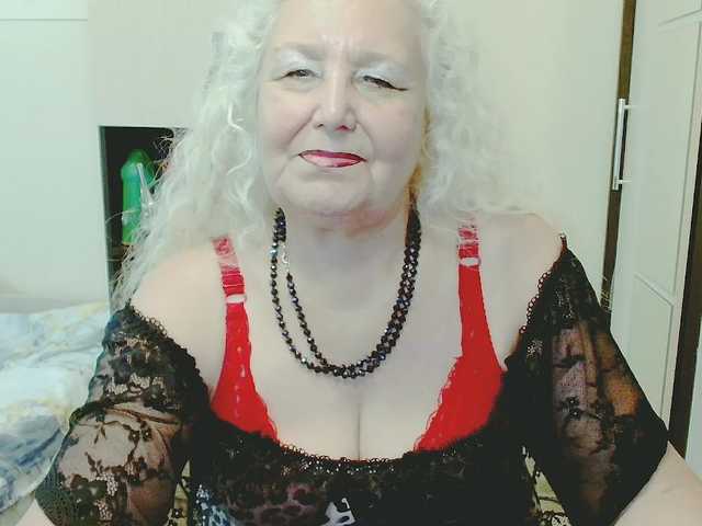 grannywants live cam on BongaCams