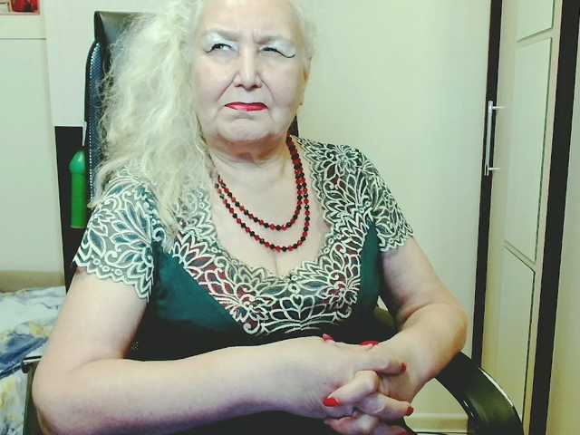 grannywants, en vivo ahora en BongaCams