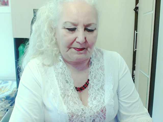 grannywants's BongaCams show and profile