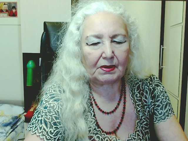 GrannyWants live cam preview