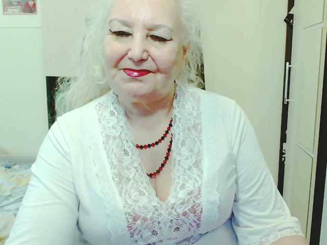 grannywants's BongaCams show and profile