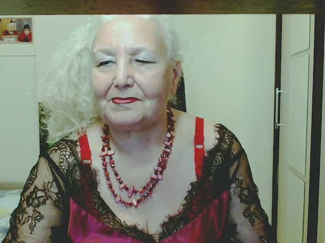GrannyWants live webcam show