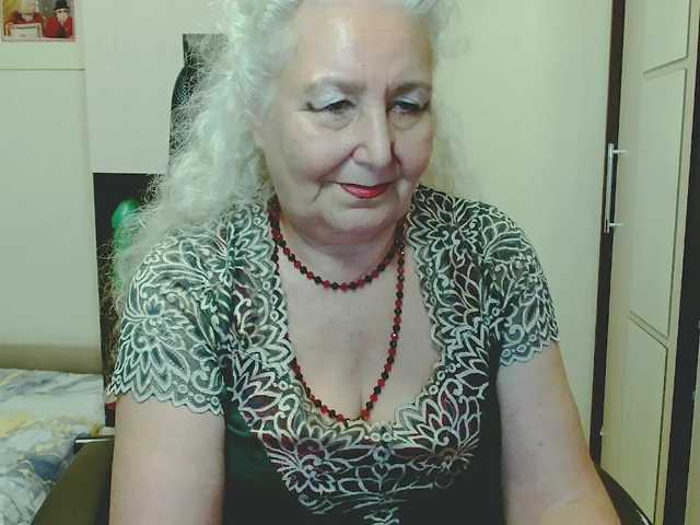 grannywants live cam on BongaCams