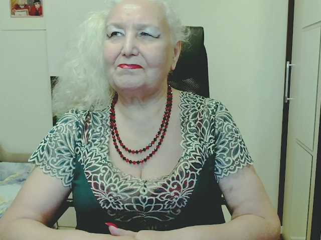 grannywants live cam on BongaCams