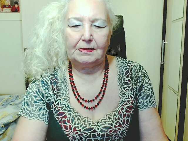 grannywants live cam on BongaCams