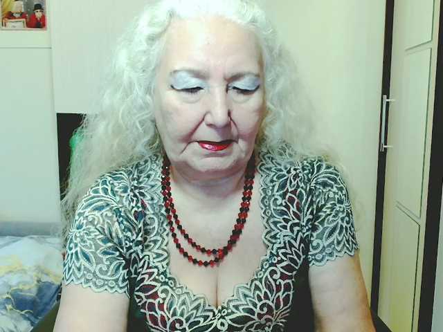 grannywants, en directo ahora en BongaCams