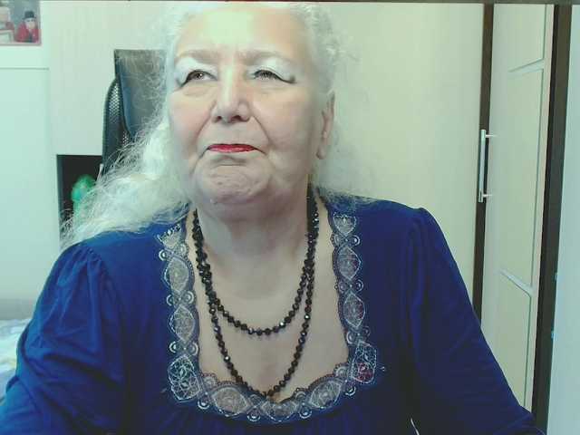 GrannyWants live cam preview