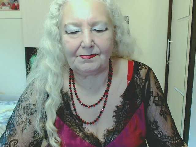 grannywants live cam on BongaCams