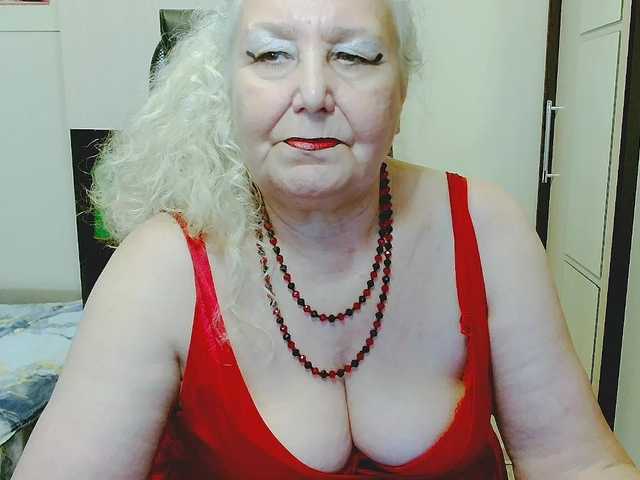 grannywants live cam on BongaCams