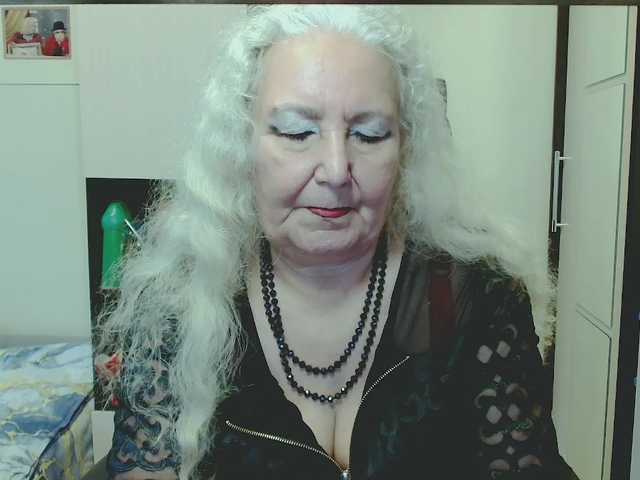 grannywants live cam on BongaCams