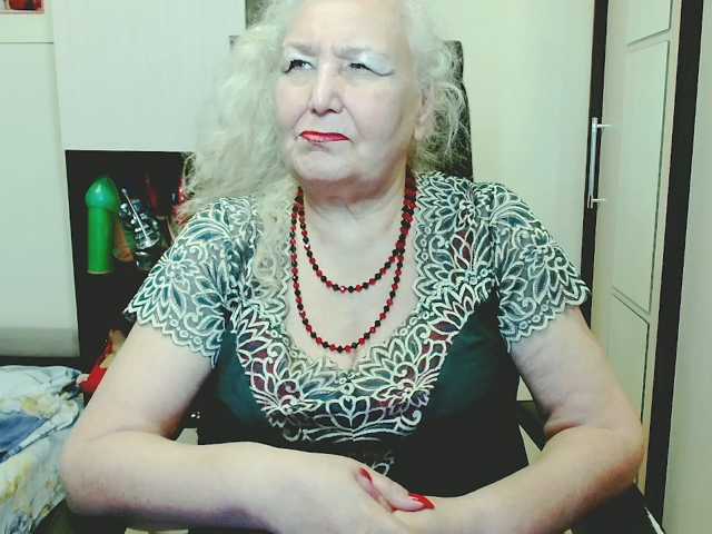 grannywants, en vivo ahora en BongaCams