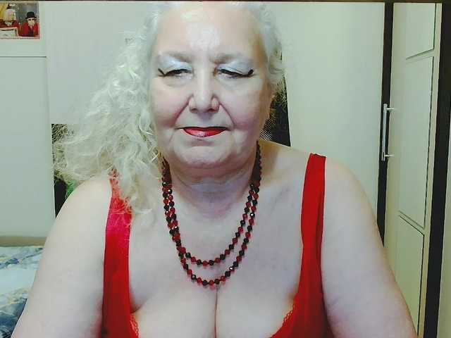 grannywants live cam on BongaCams